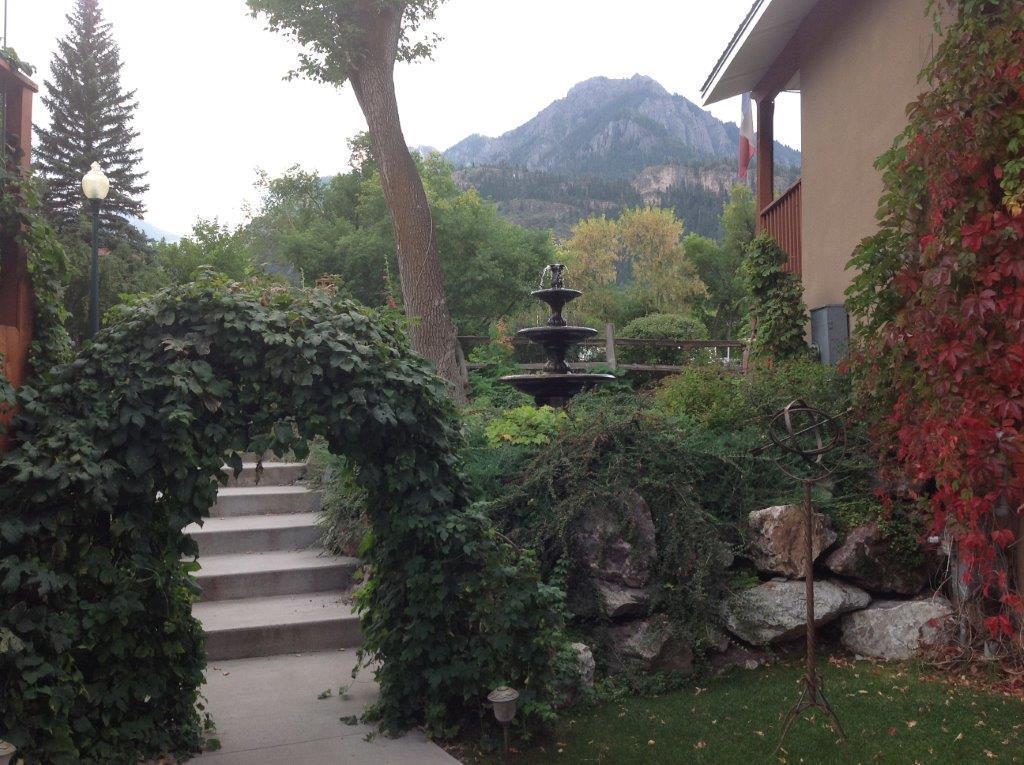 Rivers Edge Motel Lodge & Resort Ouray Exteriör bild